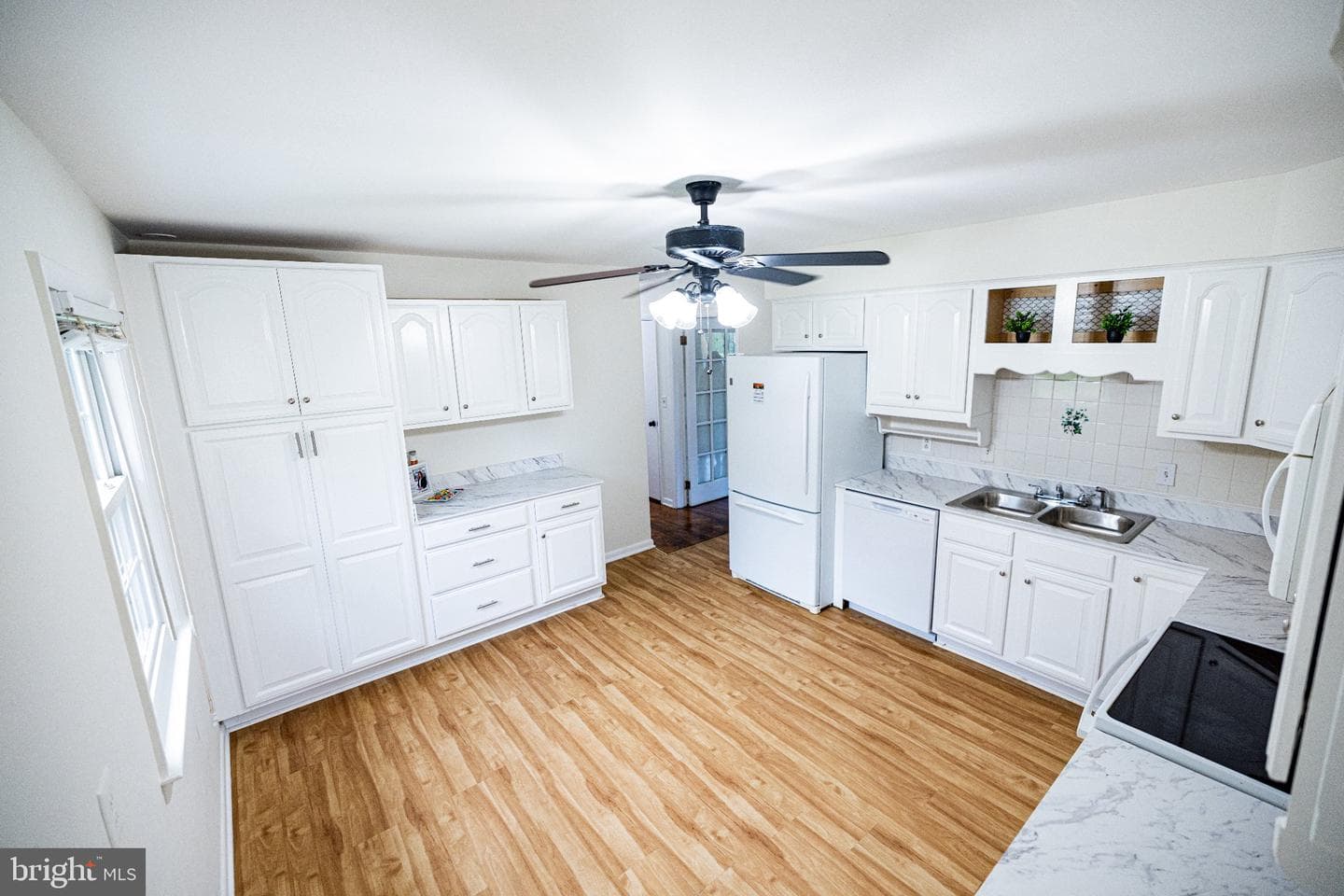 116 Princeton Drive photo 4