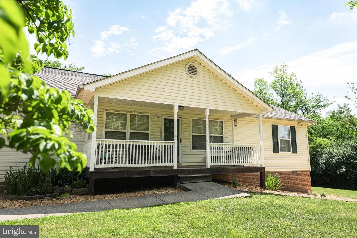 200 Stayman Drive photo 3