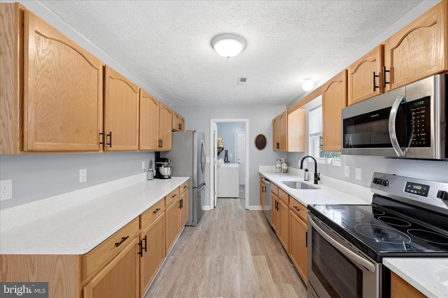200 Stayman Drive photo 4