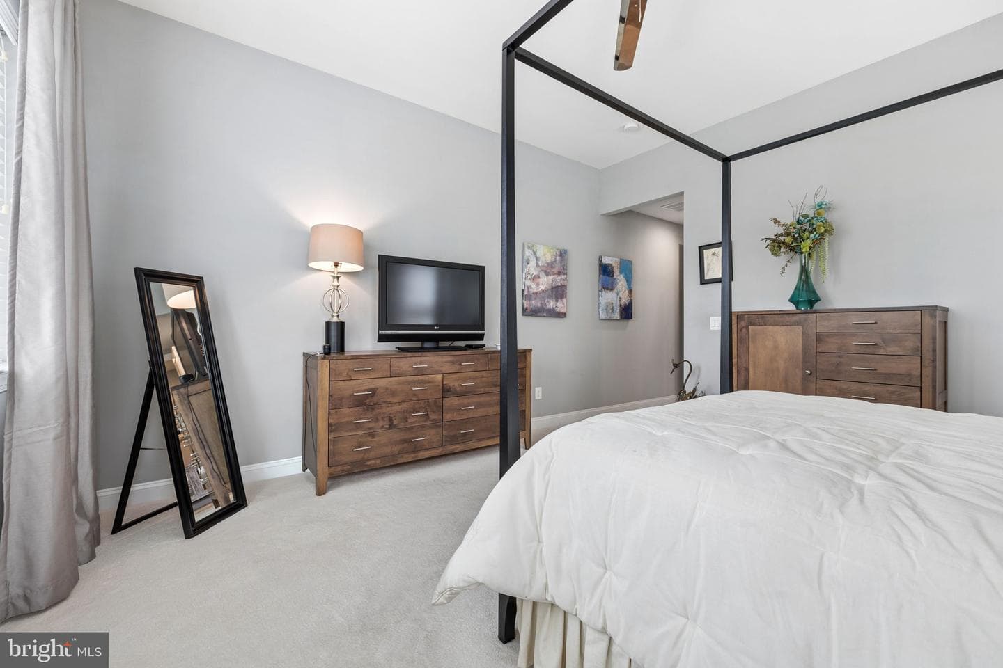 222 Grebe Drive photo 18