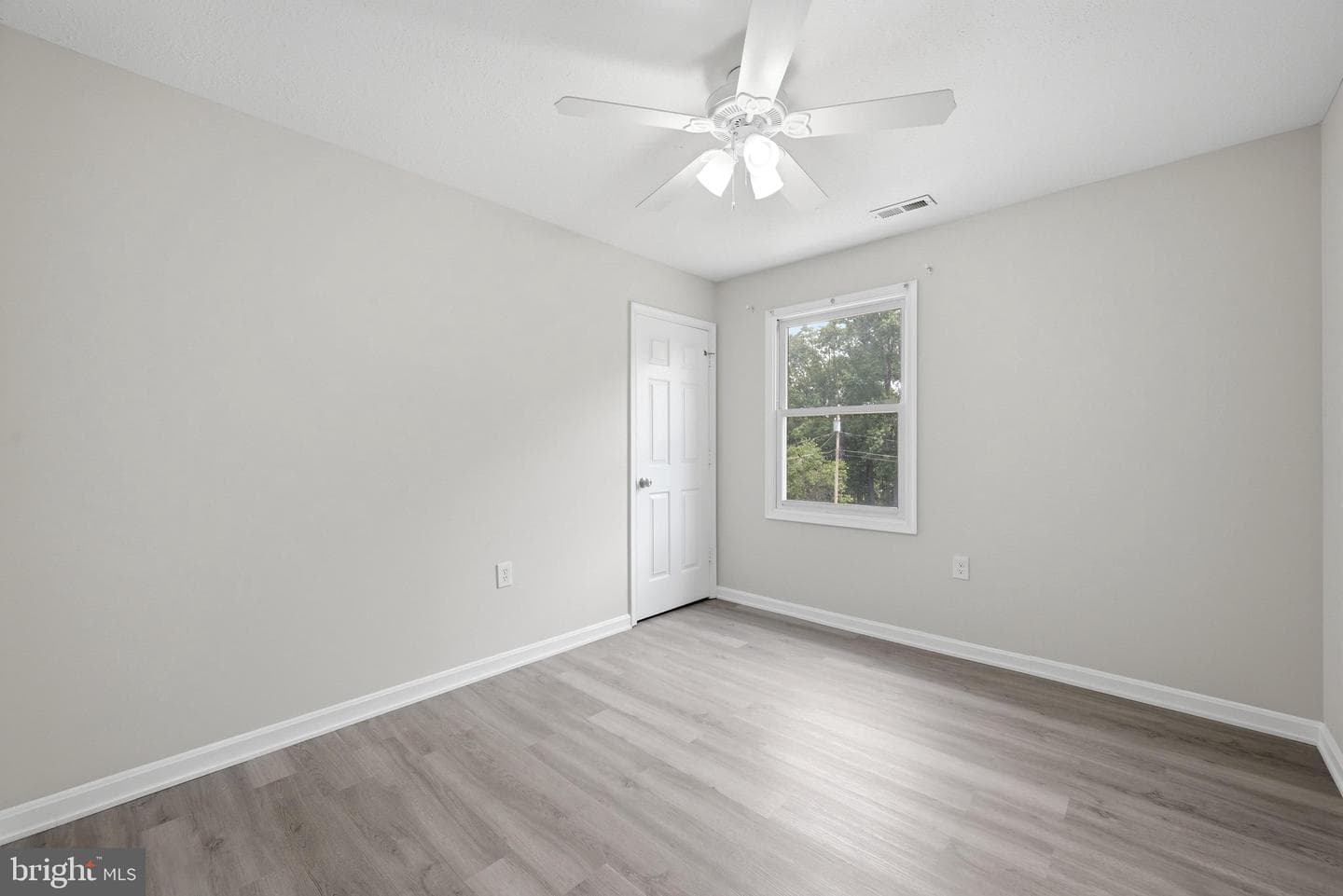 103 Overview Ct photo 29