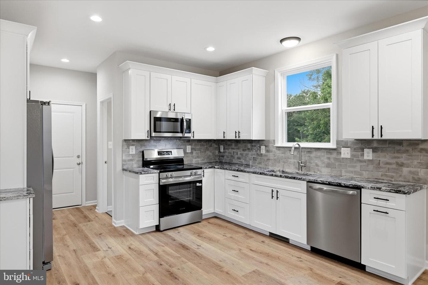 151 Lauck Drive photo 14