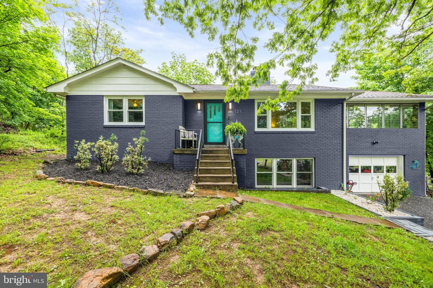 121 Cherokee Trail photo 4