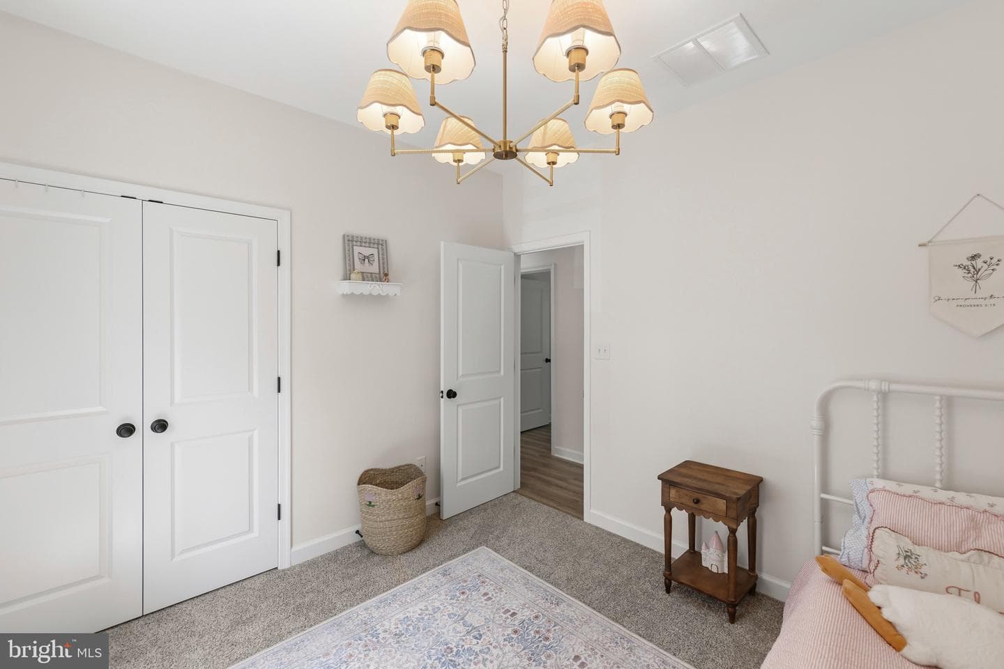 527 Grouse Drive photo 15