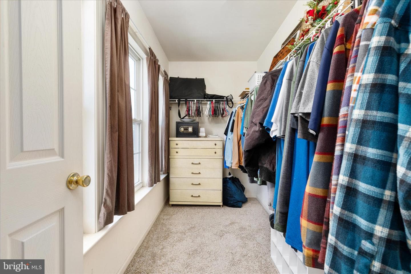 502 Fortress Drive photo 32