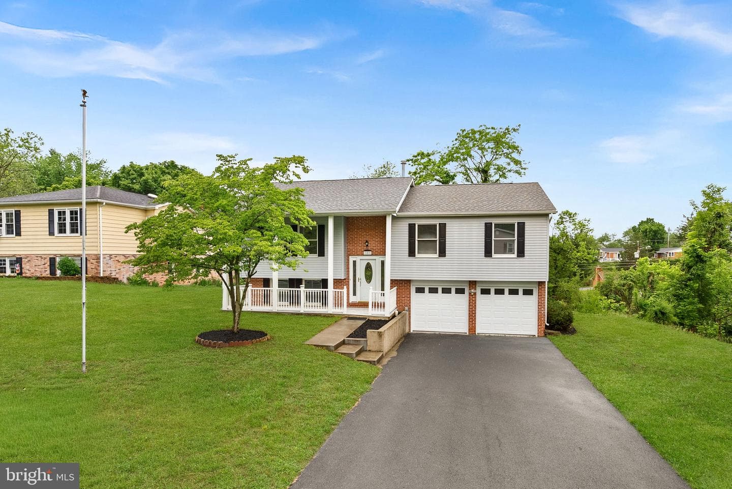 187 Village Court, Winchester