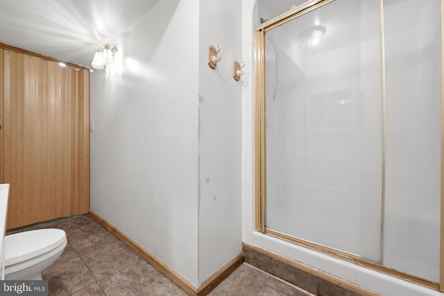 303 Pembridge Drive photo 35