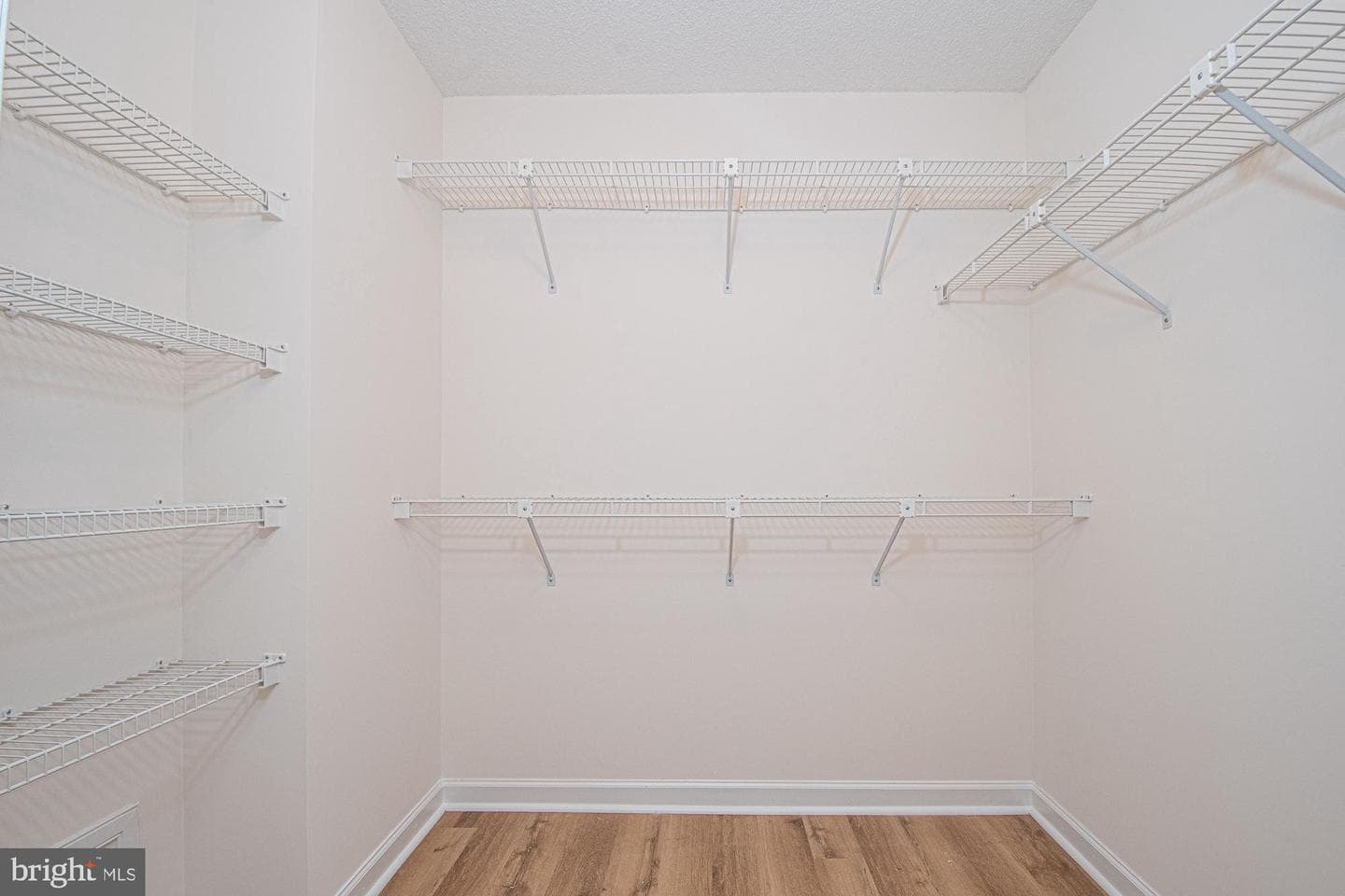 1001 N Timber Ridge Road photo 31