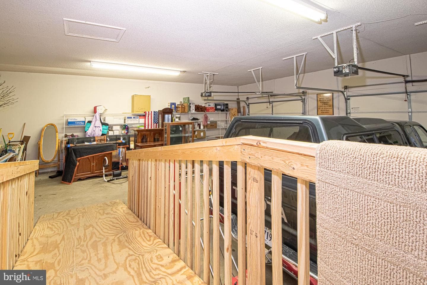 1001 N Timber Ridge Road photo 40