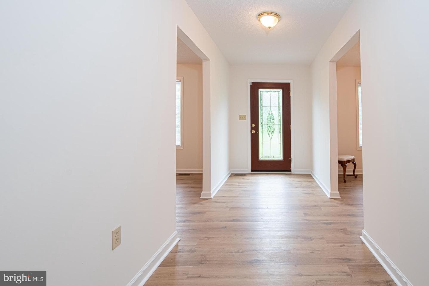 1001 N Timber Ridge Road photo 8