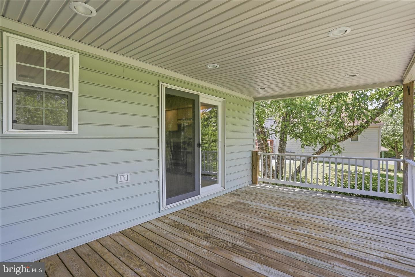 113 Bluebird Drive photo 31
