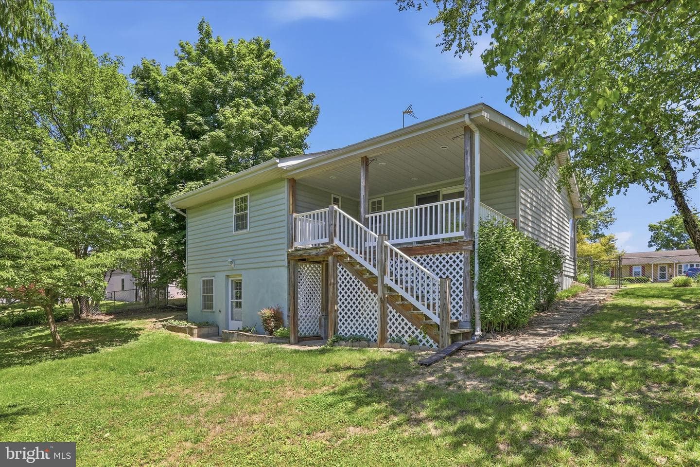 113 Bluebird Drive photo 37