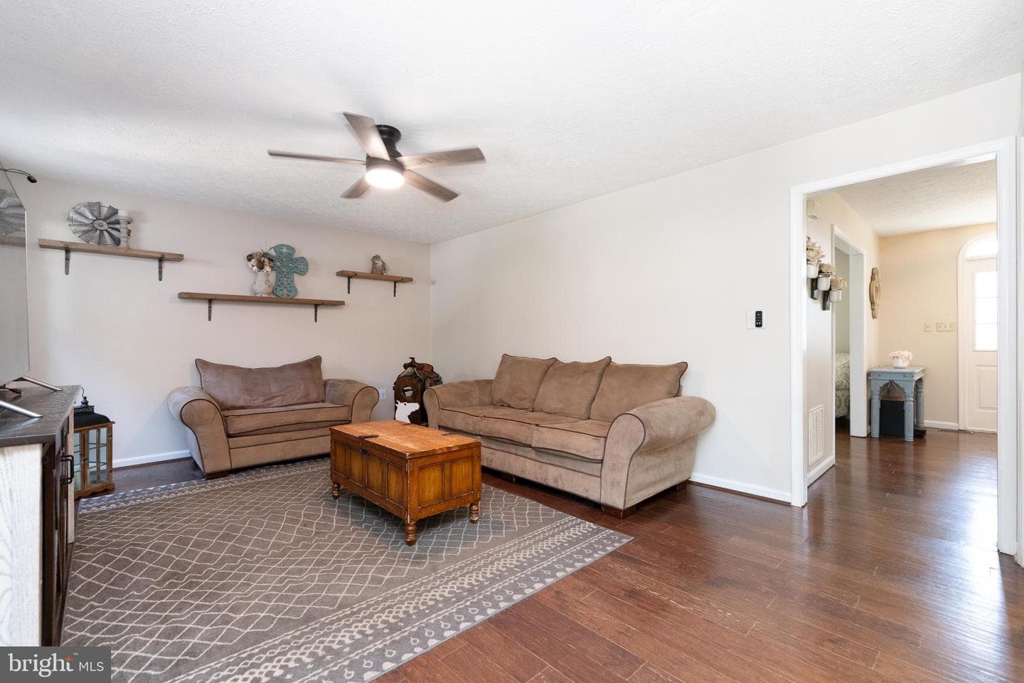 102 Settlers Circle photo 32
