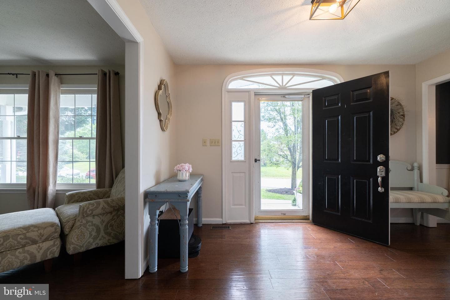 102 Settlers Circle photo 6