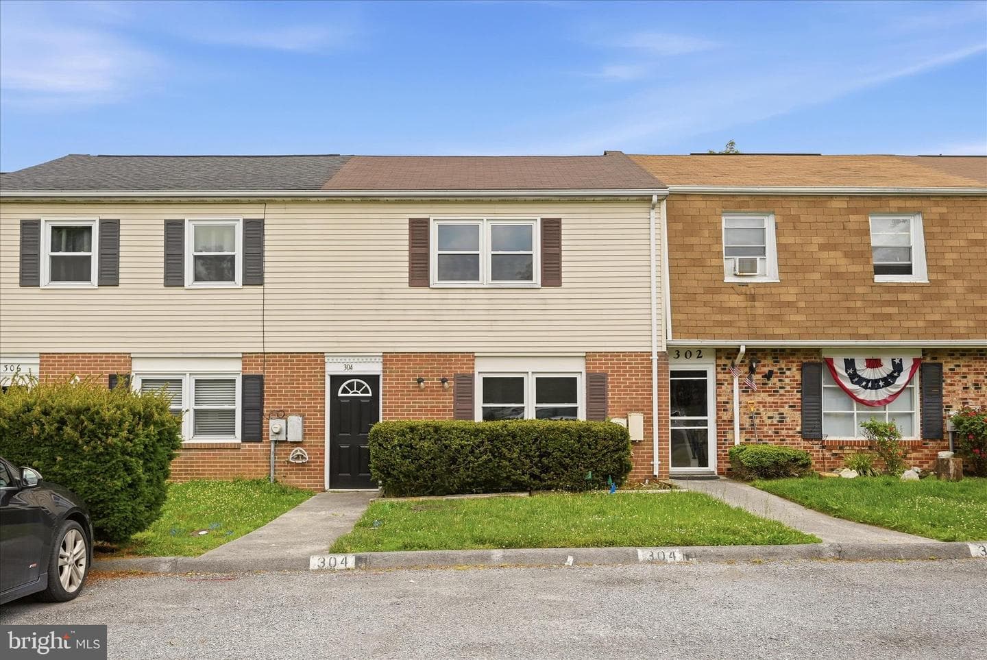 304 Ash Hollow Drive, Winchester