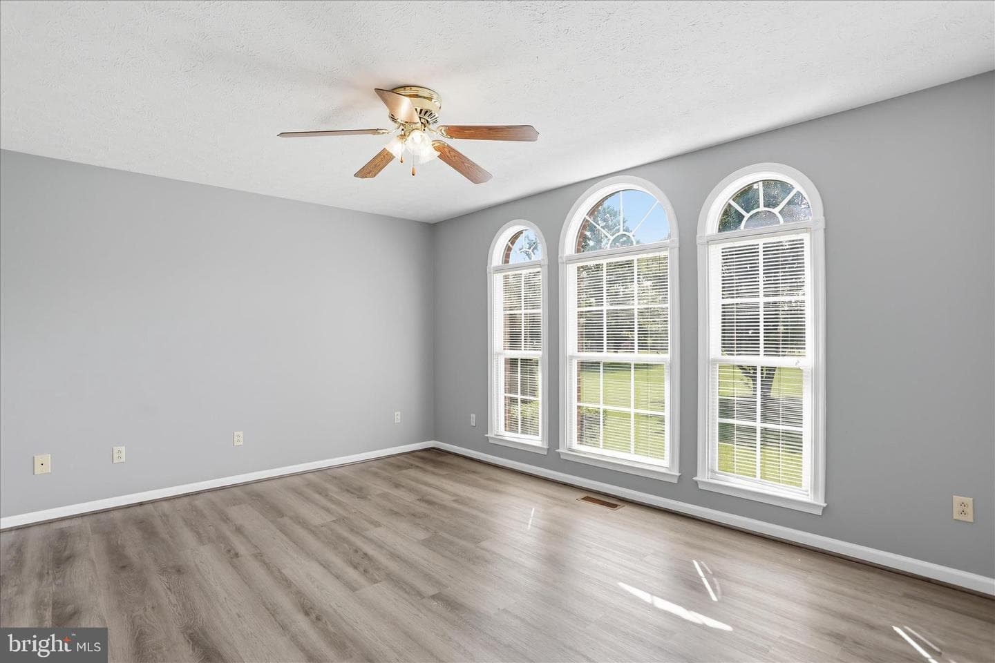 300 Tavistock Drive photo 28