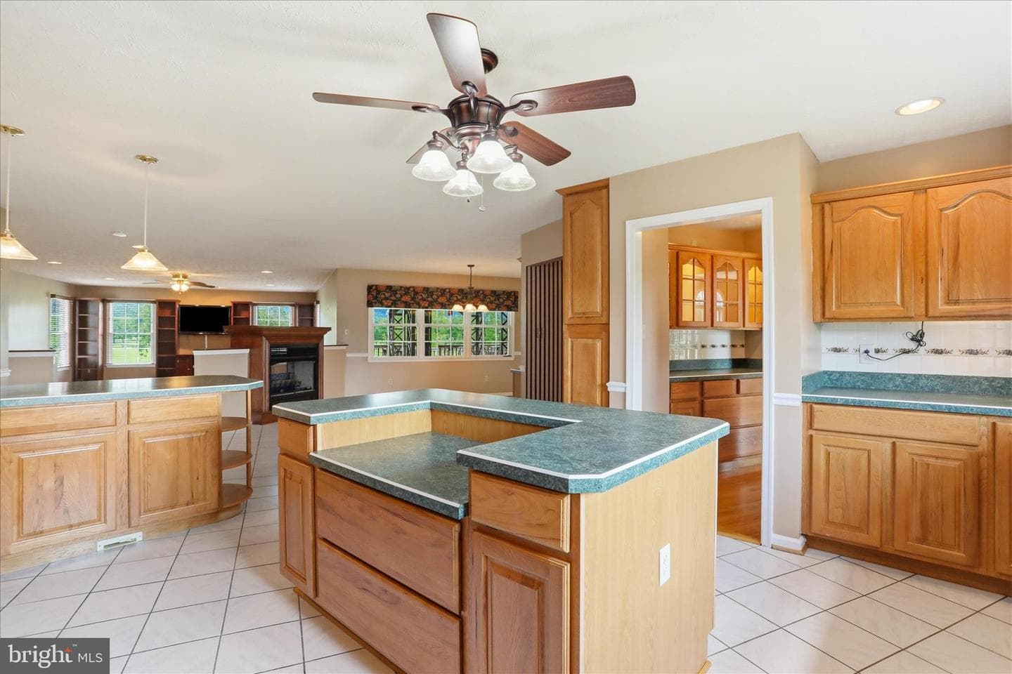 300 Tavistock Drive photo 39