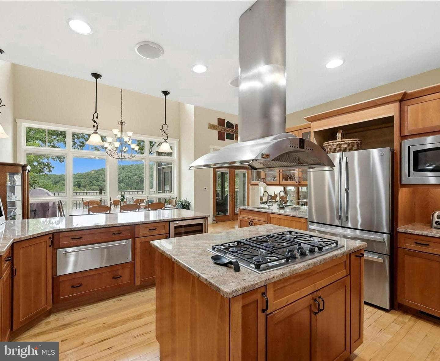 130 Lake Shore Drive photo 12