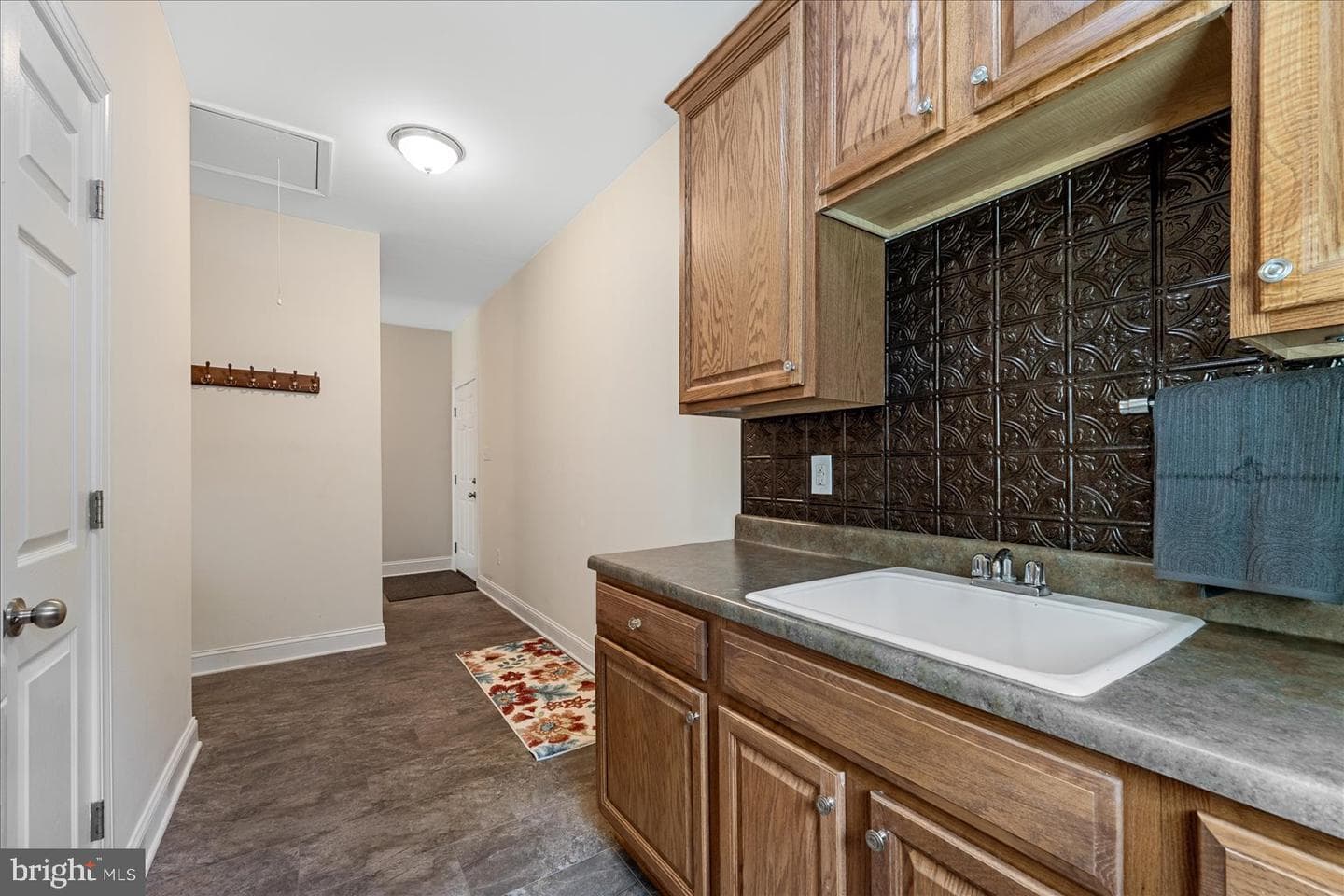 103 Comforter Lane photo 36
