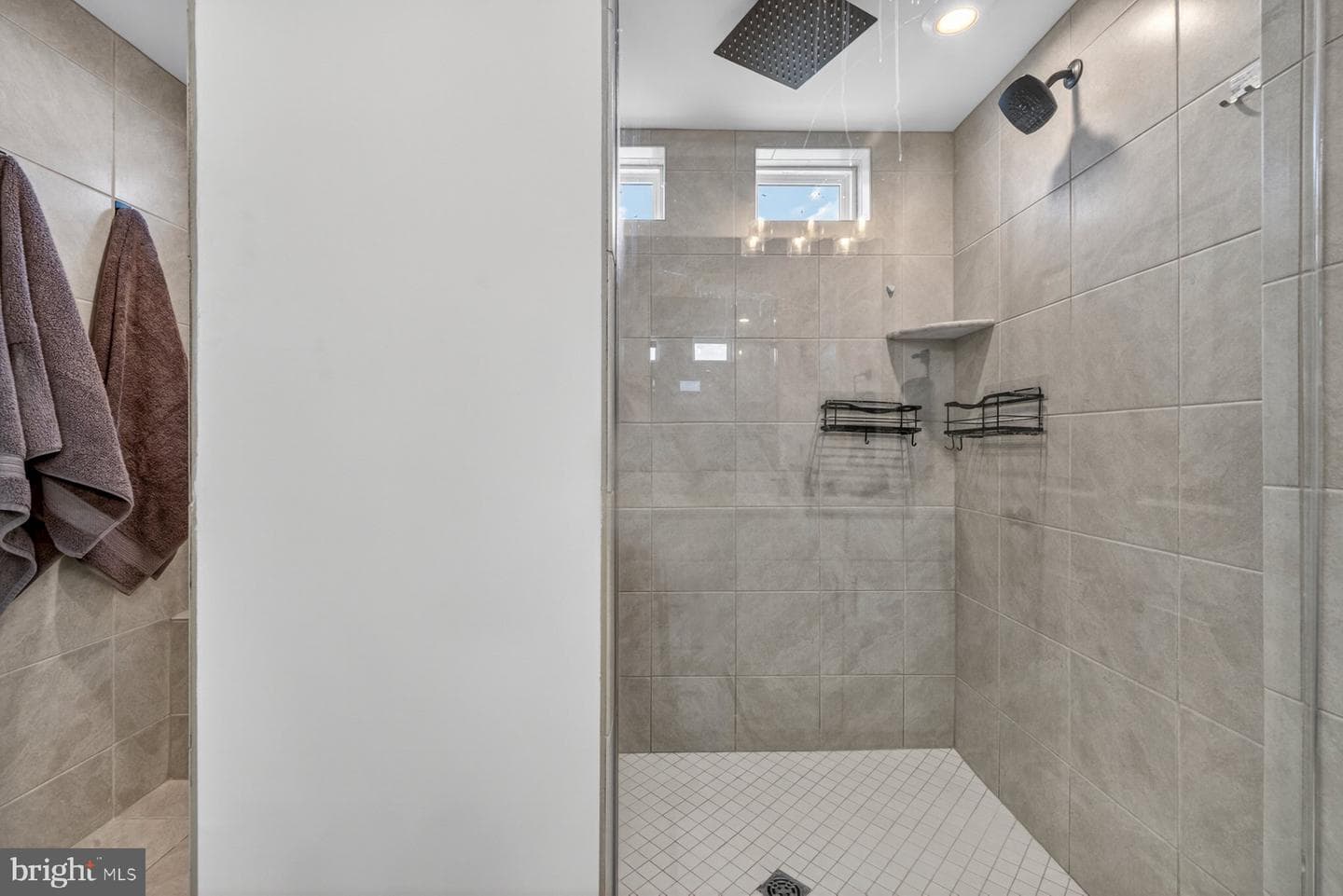 115 Brandenbury Ct photo 22