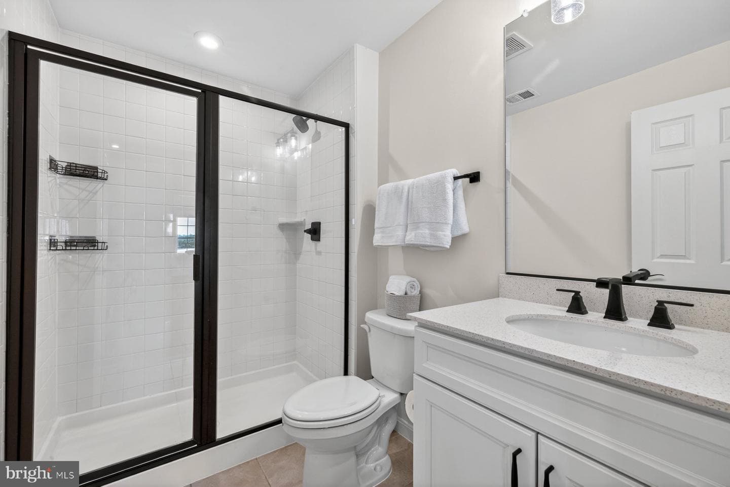 115 Brandenbury Ct photo 33