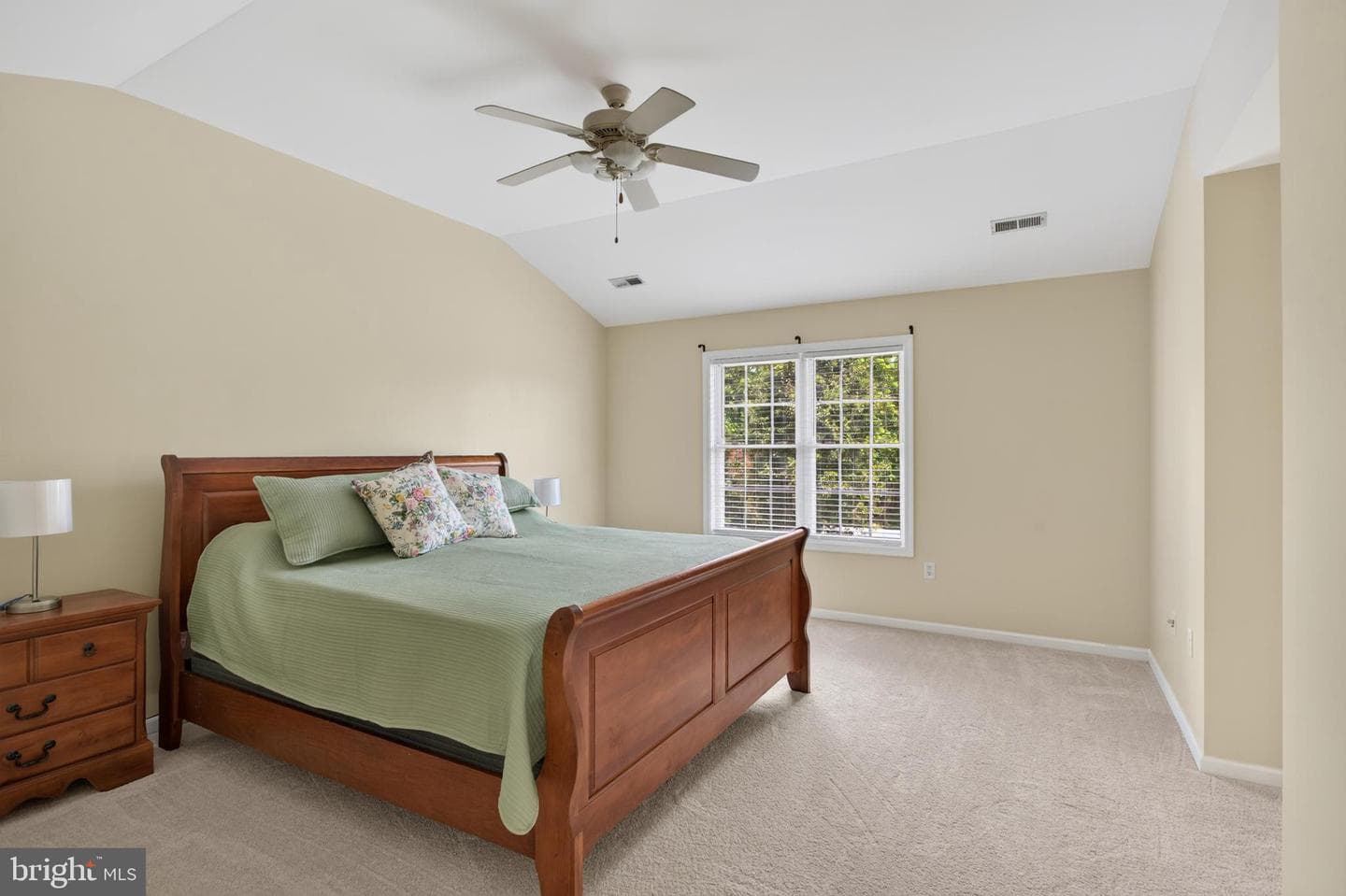 106 Maverick Court photo 27