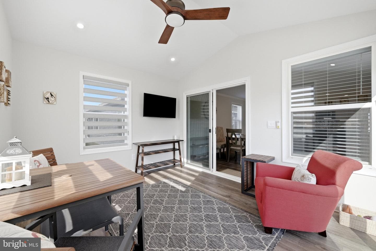 121 Grasmere Street photo 20