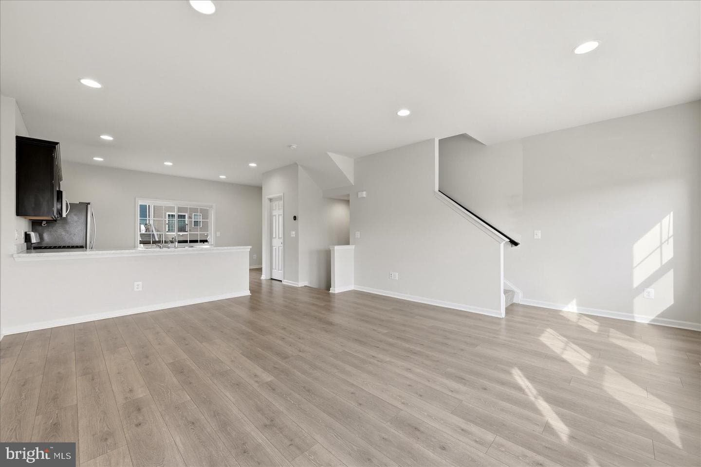 246 Norland Knoll photo 11