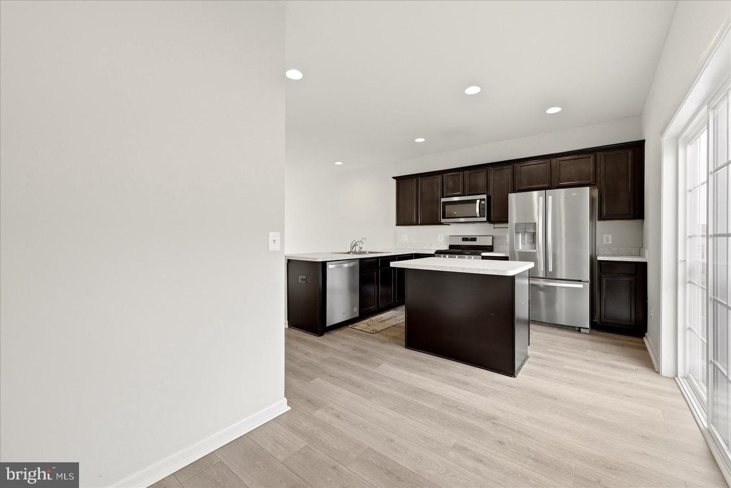 246 Norland Knoll photo 18