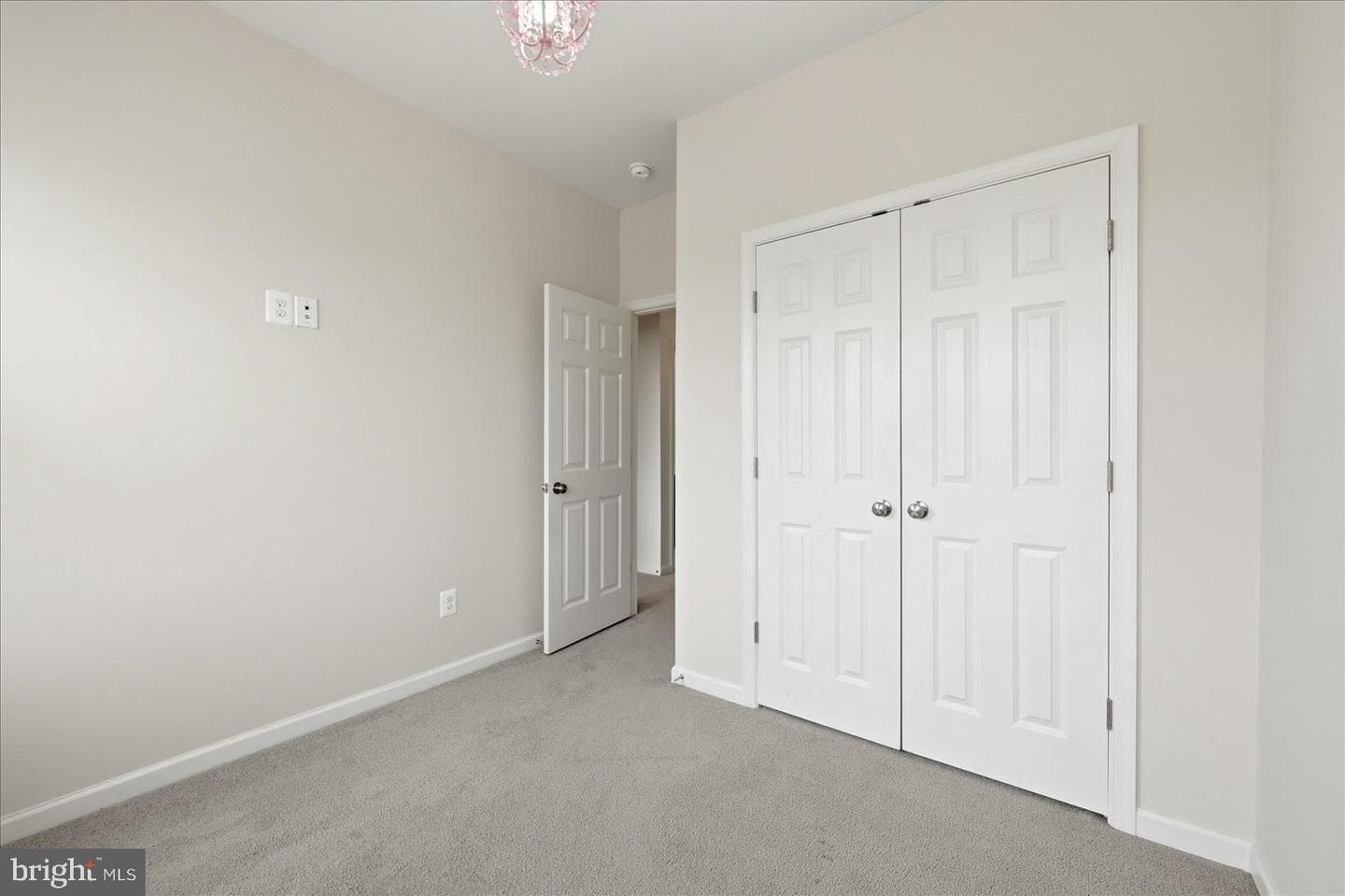 246 Norland Knoll photo 30
