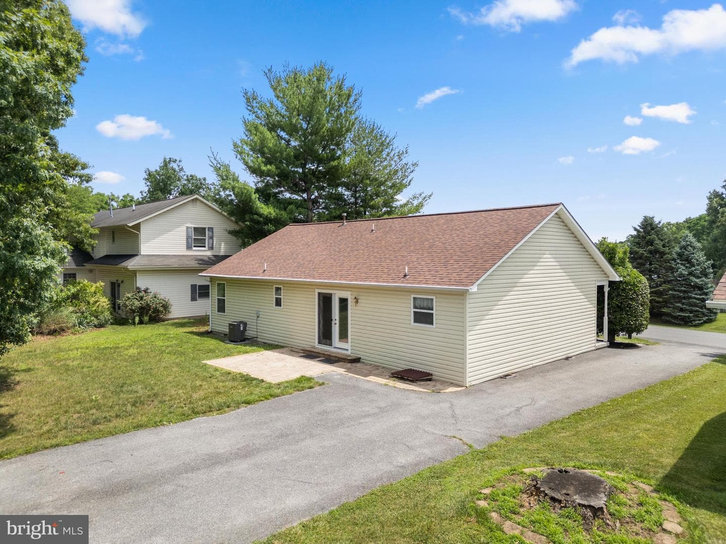 103 Elaine Drive photo 30