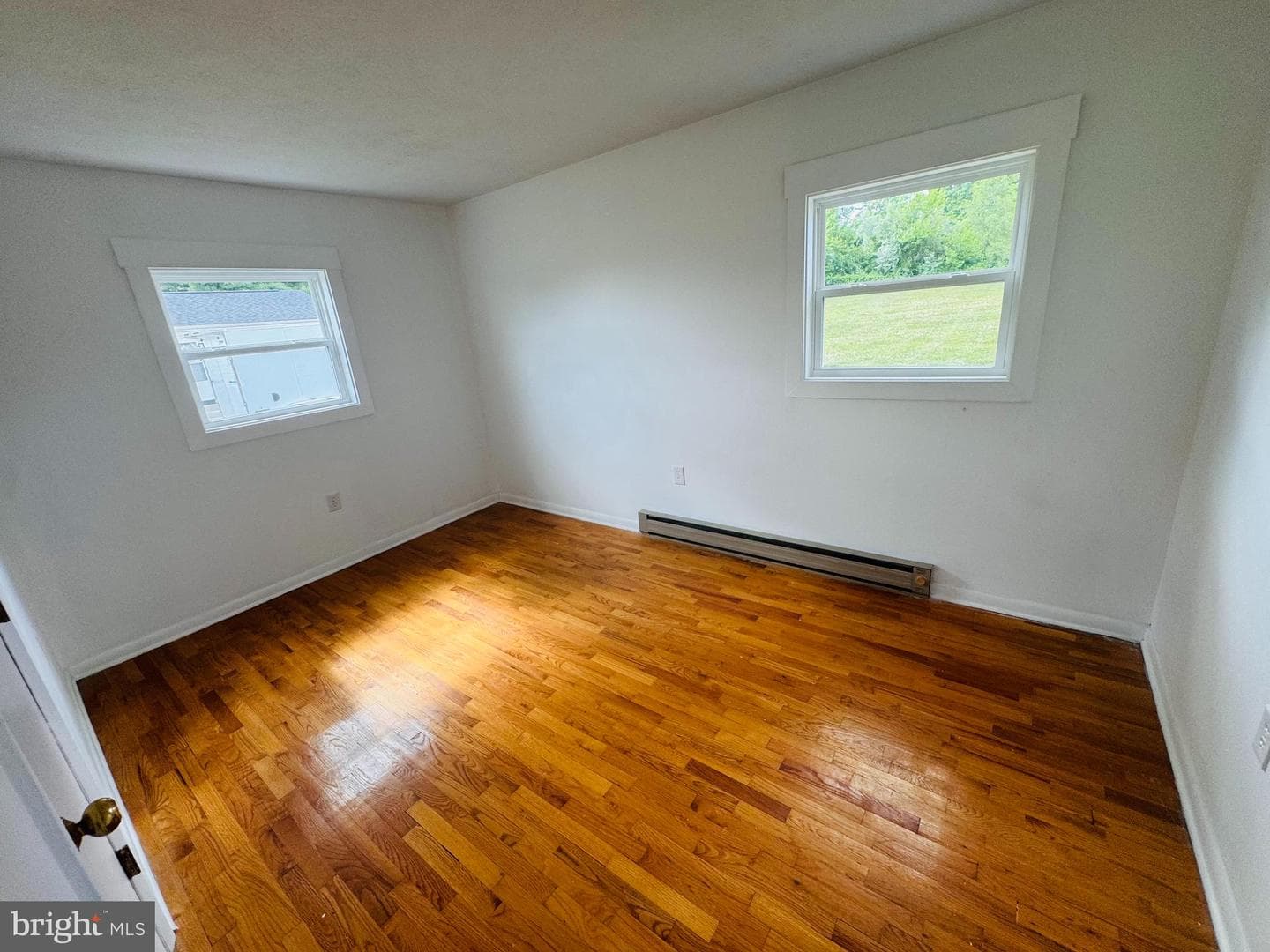 211 Fair Ln photo 12