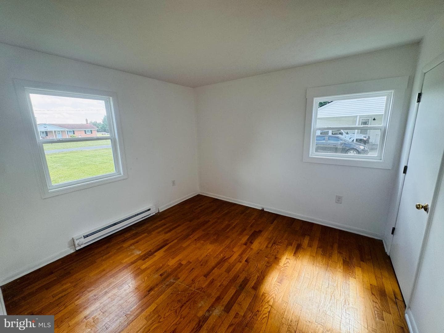 211 Fair Ln photo 13