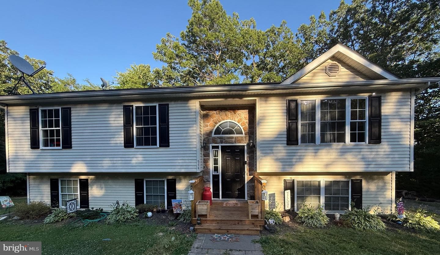 544 Bluebird Trail, Winchester