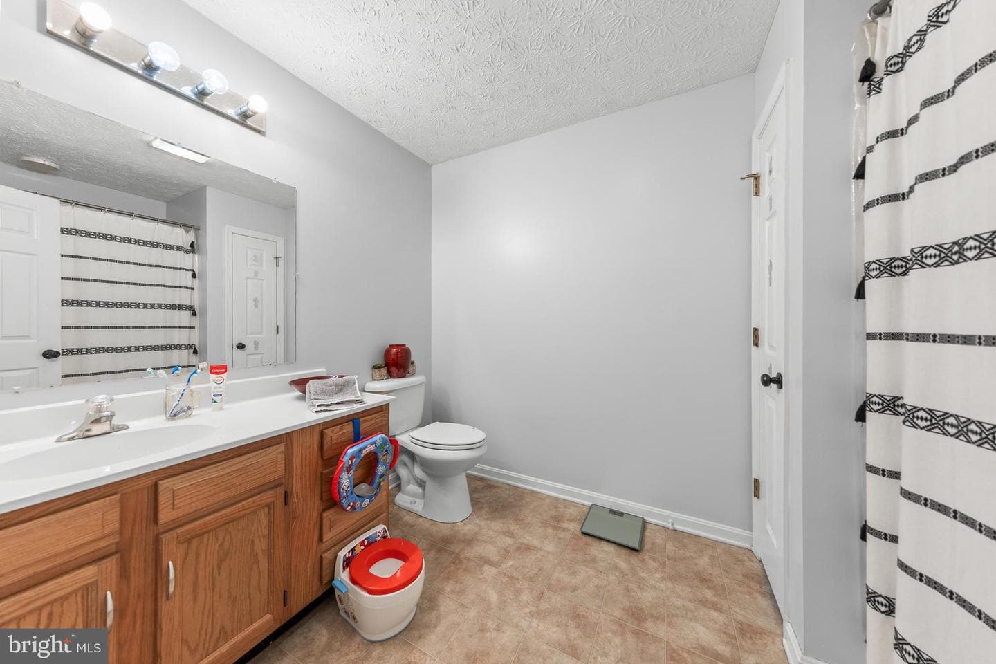 544 Bluebird Trail photo 18