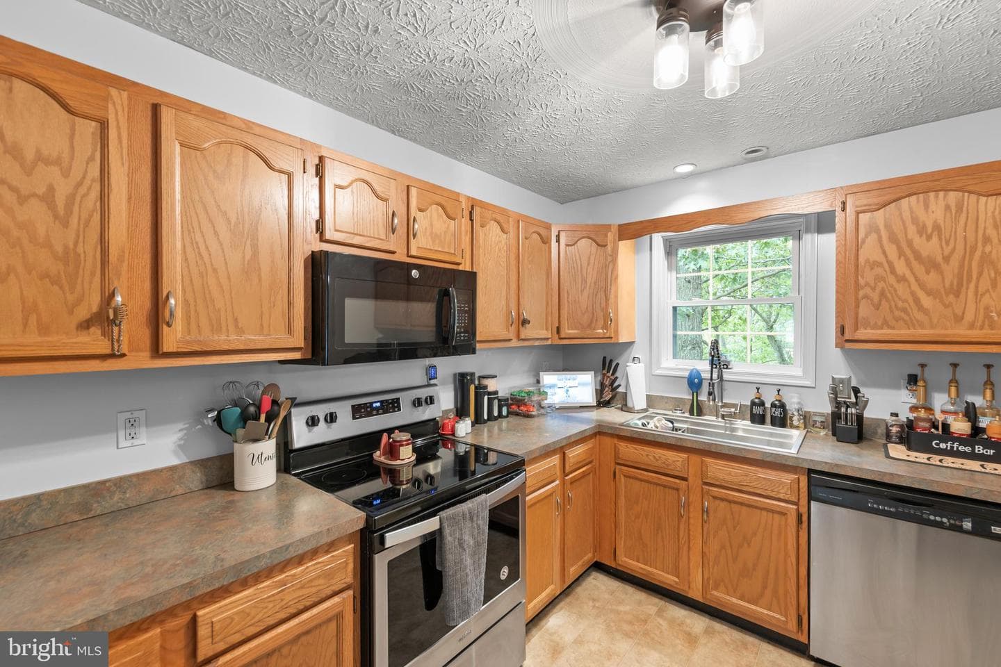544 Bluebird Trail photo 24