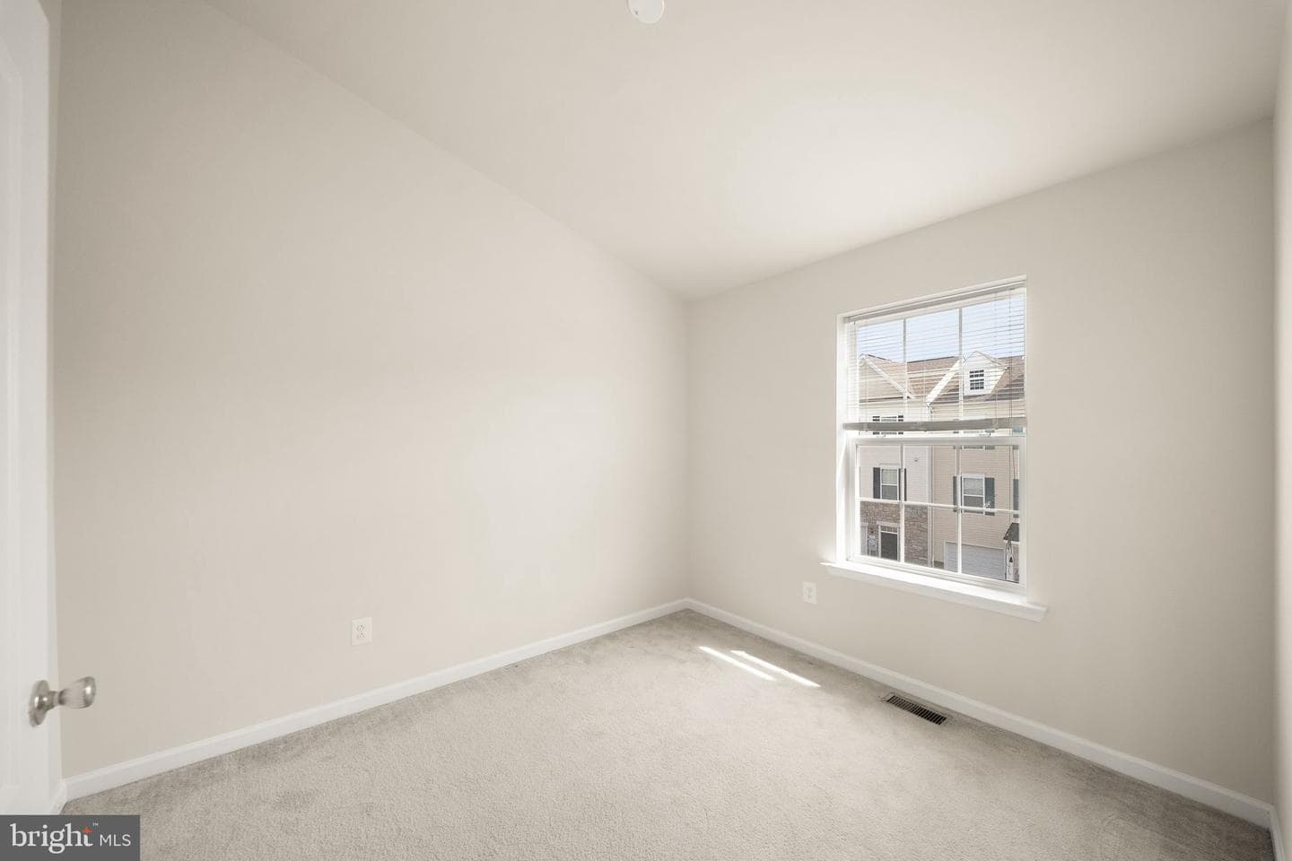 241 Schramm Loop photo 31