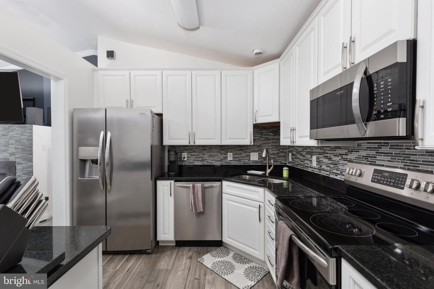 110 Brookland Court #10 photo 12