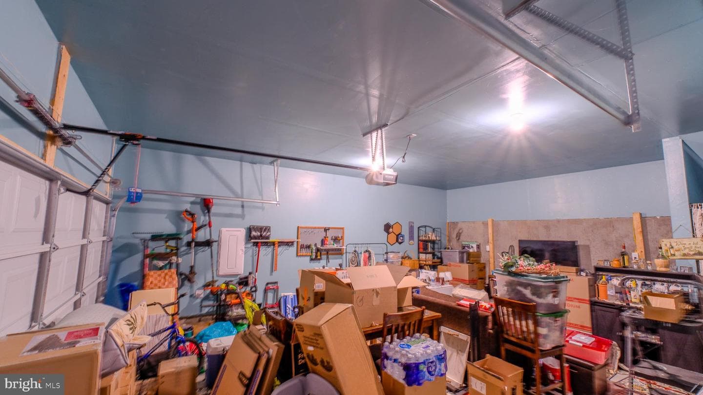 122 Clerkenwell Drive photo 25