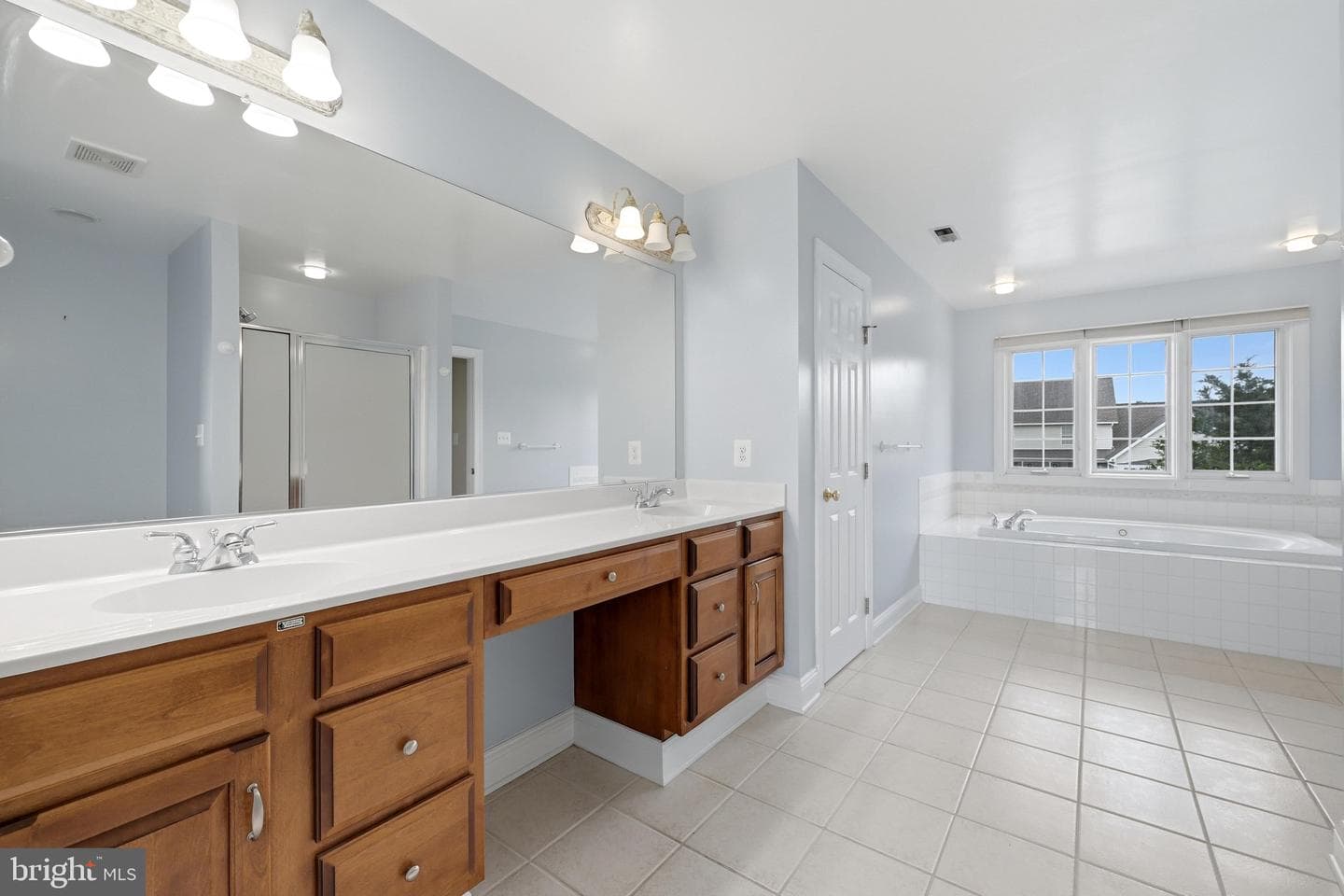104 Bramble Court photo 35