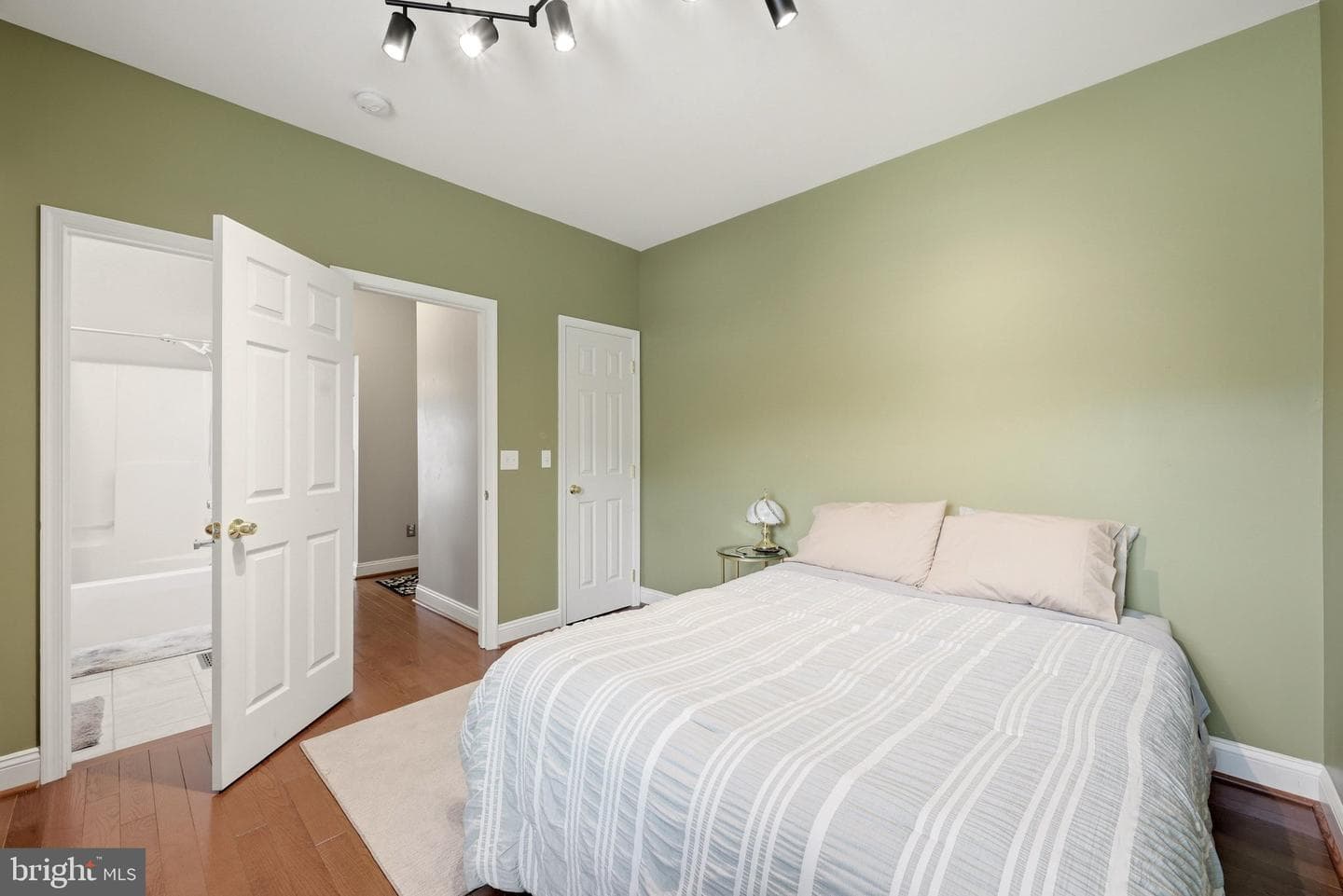 440 Canyon Road photo 16