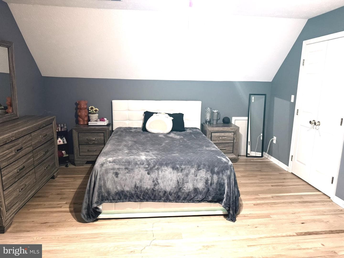 112 Hites Street photo 16