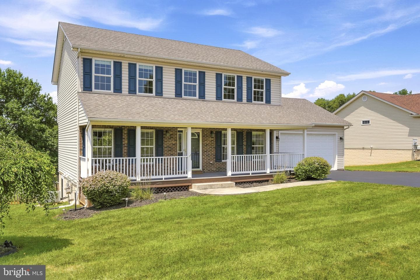 121 Fortress Drive photo 3