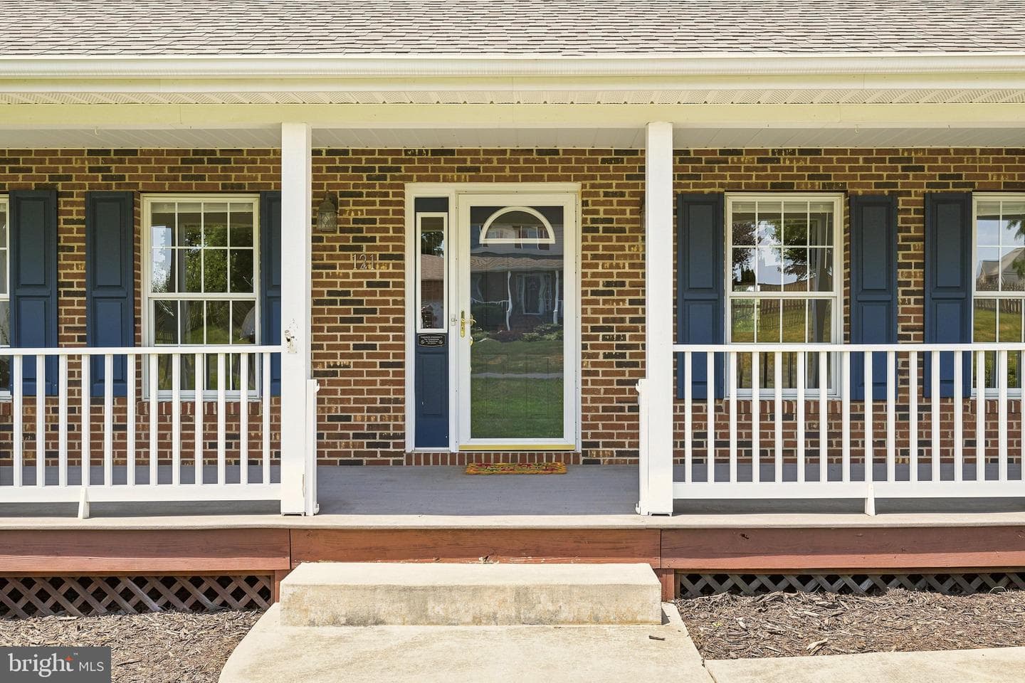 121 Fortress Drive photo 4
