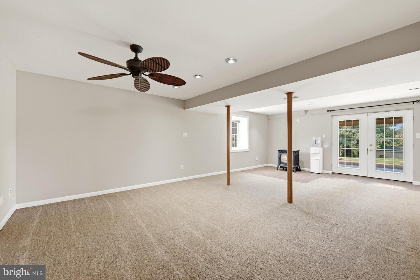 121 Fortress Drive photo 40