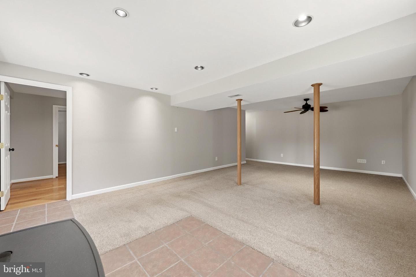 121 Fortress Drive photo 43