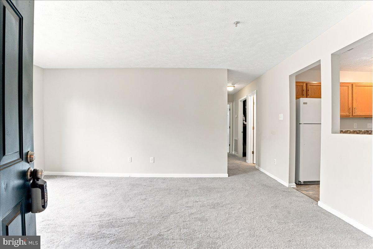 127 Brookland Terrace #8, Winchester