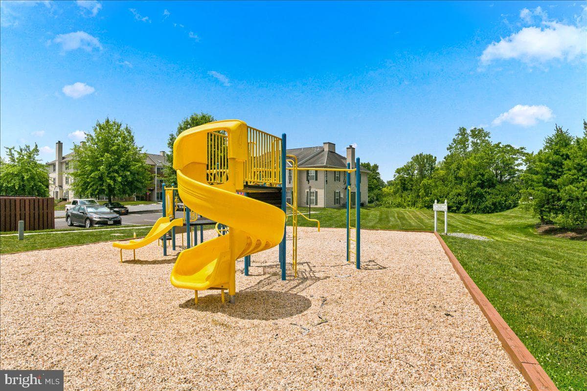 127 Brookland Terrace #8 photo 48