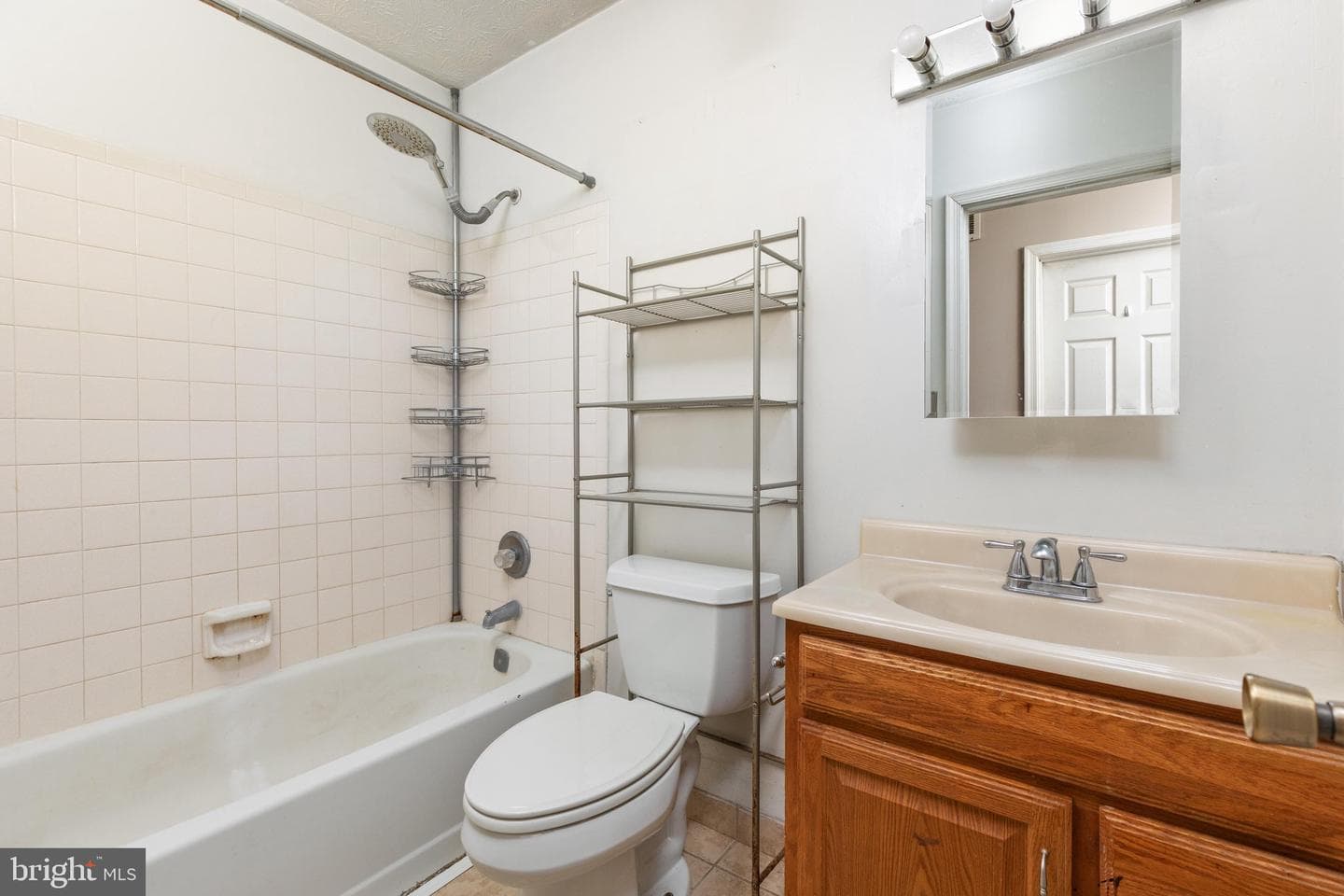 113 Lakewood Drive photo 18