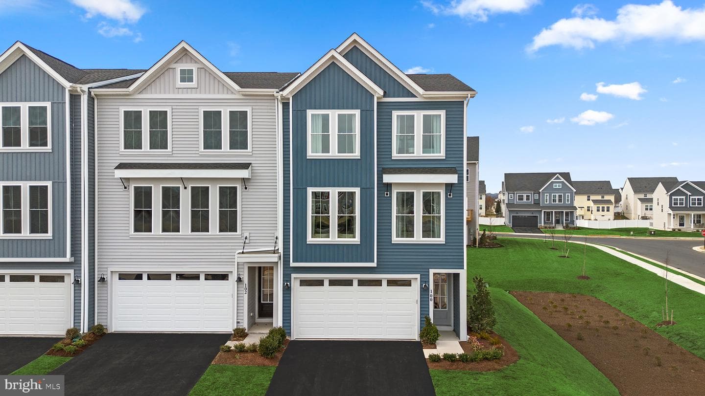 95 Harvard Dr TEAGAN 24-F2, Winchester